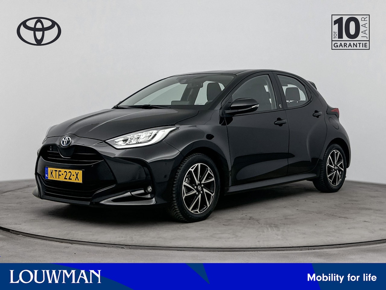 Toyota Yaris - 1.5 Hybrid 115 First Edition | Apple Carplay/Android Auto | Lichtmetalen Velgen | - AutoWereld.nl