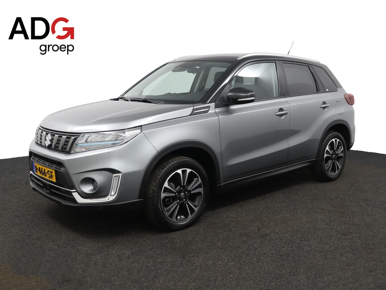 Suzuki Vitara - 1.4 Boosterjet Style Smart Hybrid | Climate control | Cruise control adaptive | Navigatie - AutoWereld.nl