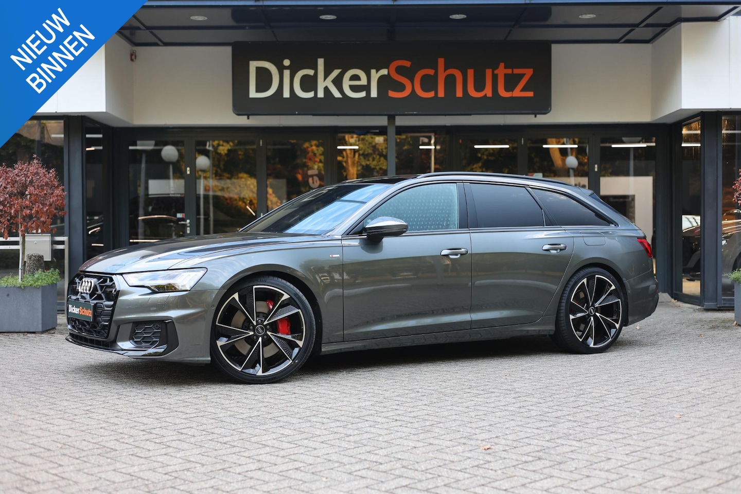Audi A6 Avant - 55 TFSIe Competition Pano | trekhaak | ACC - AutoWereld.nl