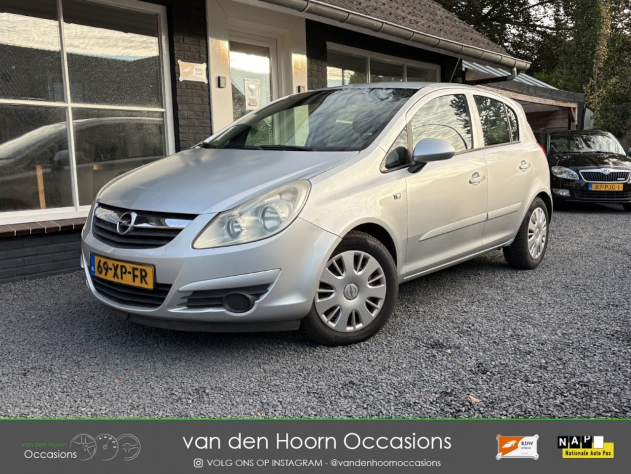Opel Corsa - 1.4 AIRCO | CRUISE | 5DRS | NW APK | GOEDKOOP - AutoWereld.nl