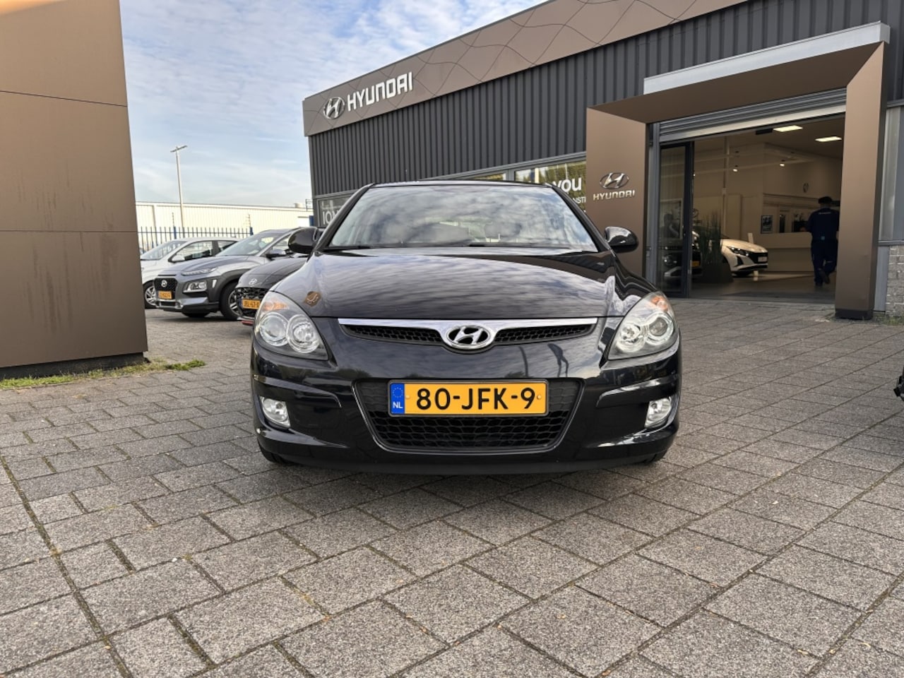 Hyundai i30 - 1.6i Dynamic*RIJKLAARPRIJS*