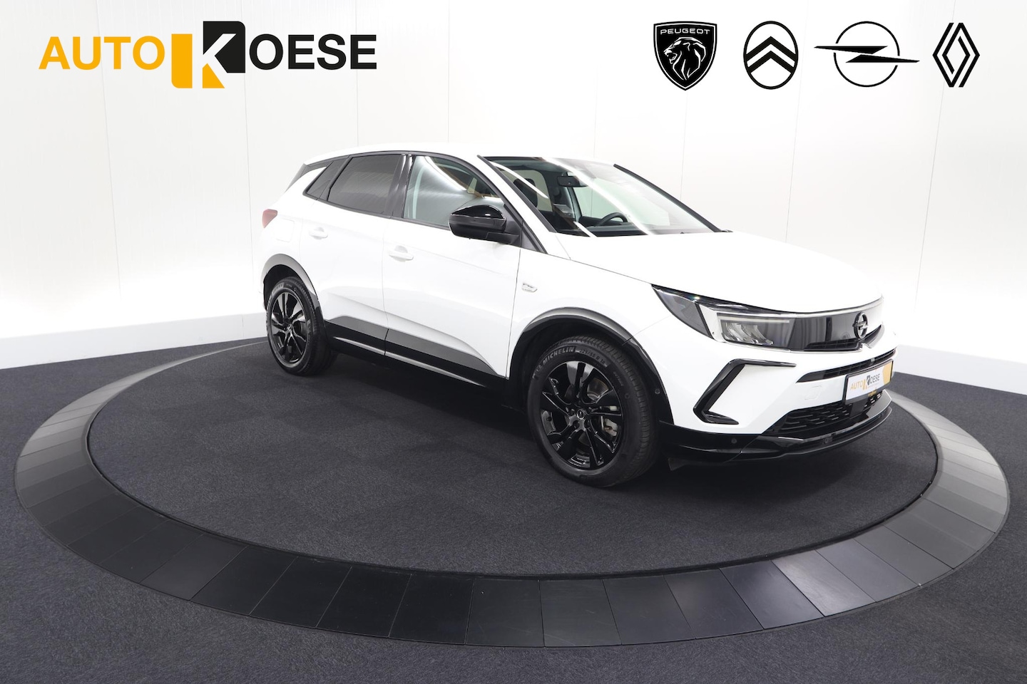 Opel Grandland - 1.6 Turbo Plug-In Hybrid GS 225 | Adaptieve Cruise Control | Stuurverwarming | Navigatie - AutoWereld.nl