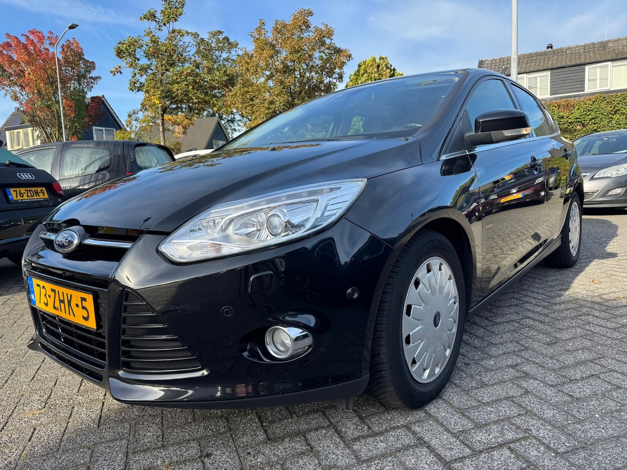 Ford Focus - 1.0 EcoBoost Titanium 1.0 EcoBoost Titanium 125pk,Apk 15/11/27,Airco,Cruise,Navi,Leder - AutoWereld.nl