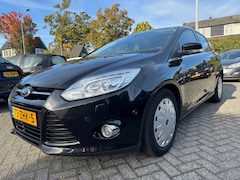 Ford Focus - 1.0 EcoBoost Titanium 125pk, Apk 15/11/27, Airco, Cruise, Navi, Leder