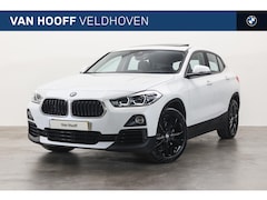 BMW X2 - sDrive20i High Executive Automaat / Panoramadak / Sportstoelen / Achteruitrijcamera / Head