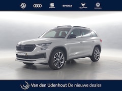 Skoda Kodiaq - 1.5 TSI 150pk Sportline Business DSG / Panoramadak / Stoelverwarming / Camera / Zwenkbare