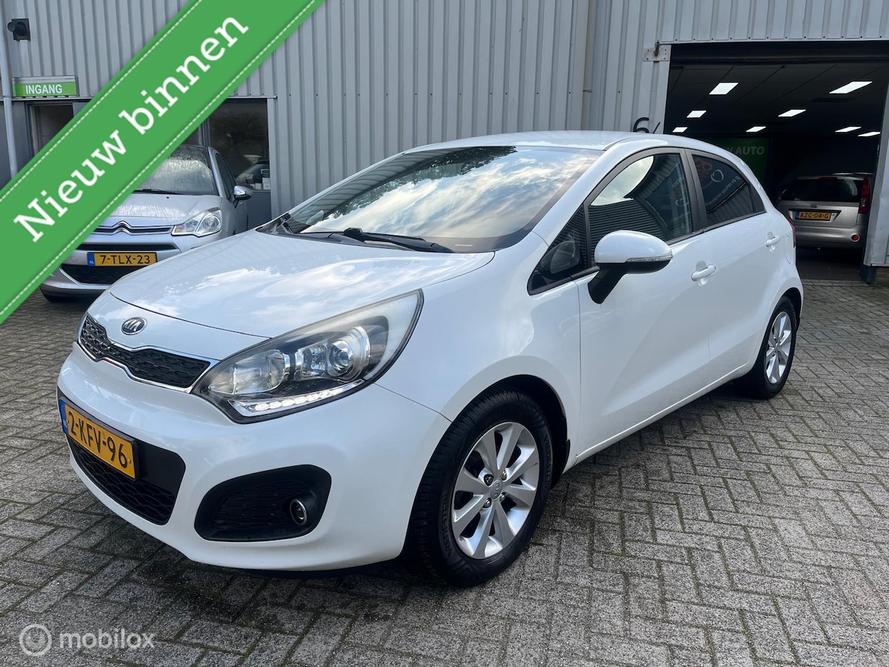 Kia Rio - 1.2 CVVT Design Edition 1.2 CVVT Design Edition - AutoWereld.nl
