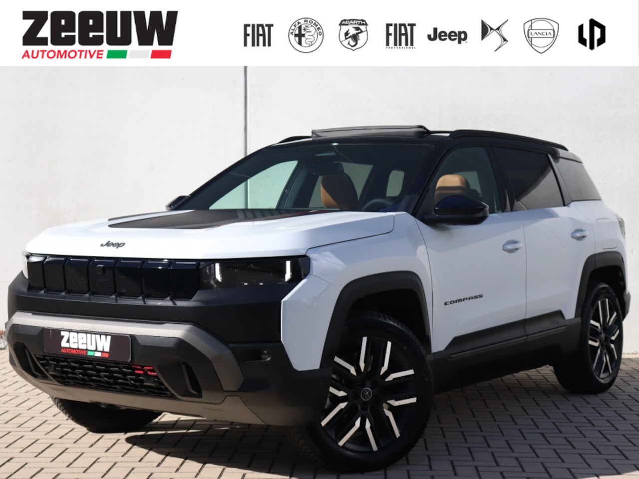 Jeep Compass - Overland 4xe 96 kWh | Schuifdak | 360cam | Navi | Carplay | 19" - AutoWereld.nl