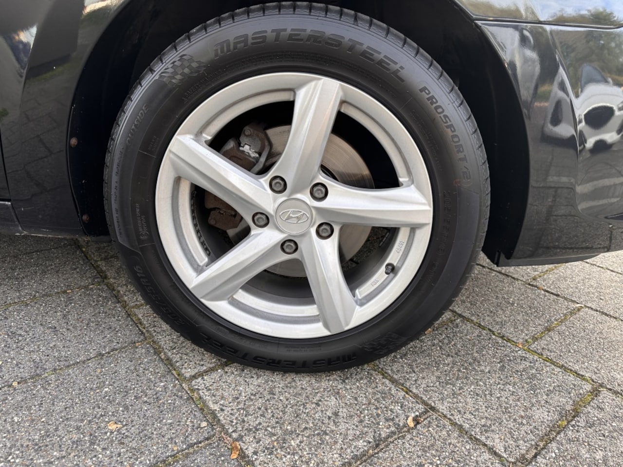 Hyundai i30 - 1.6i Dynamic*RIJKLAARPRIJS*