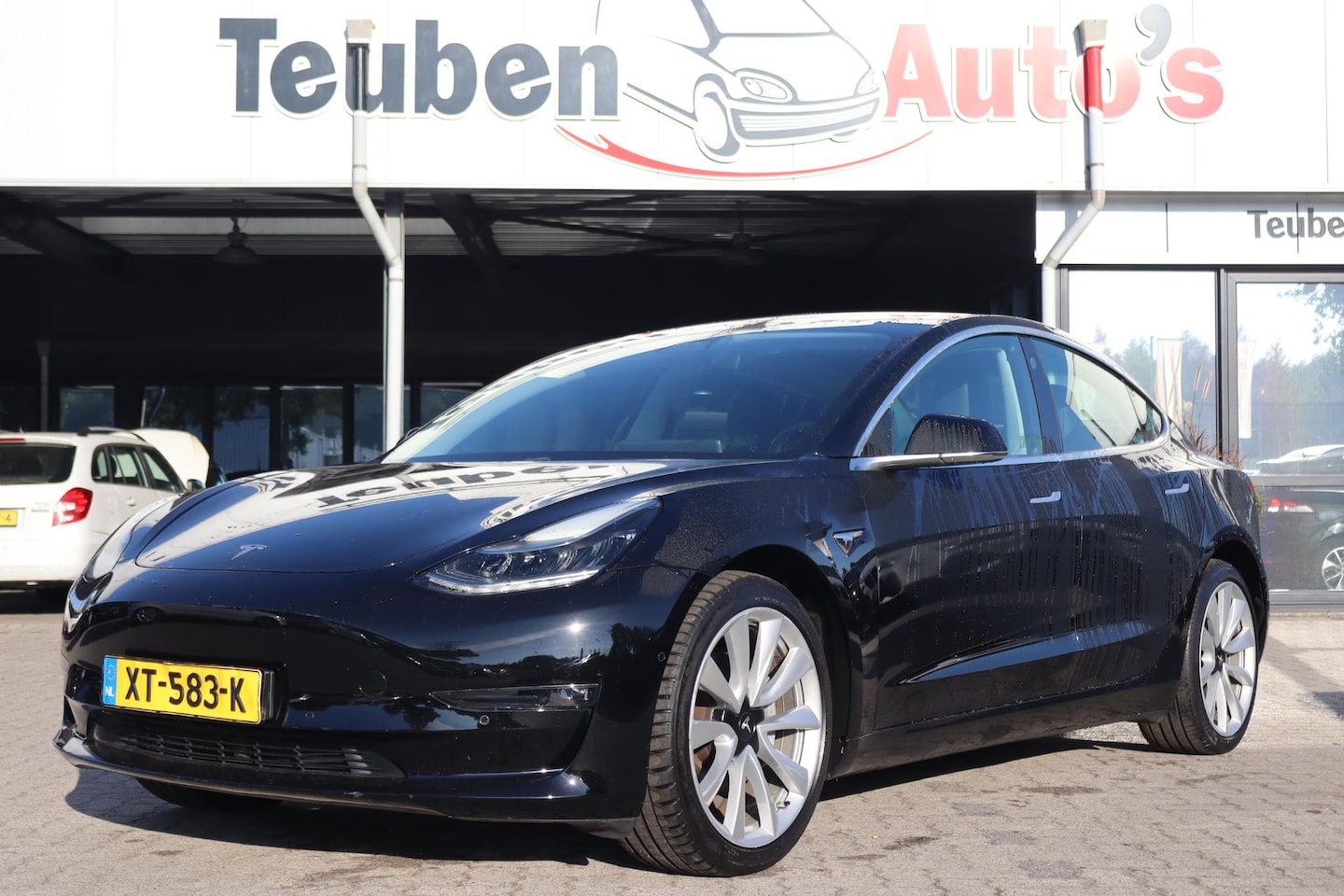 Tesla Model 3 - Long Range AWD 75 kWh | SOH 87,7% | Lichtmetalen velgen | Basic Autopilot | - AutoWereld.nl