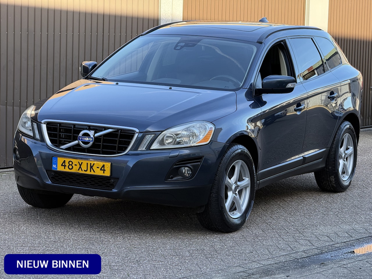 Volvo XC60 - 3.0 T6 Momentum 3.0 T6 Momentum - AutoWereld.nl