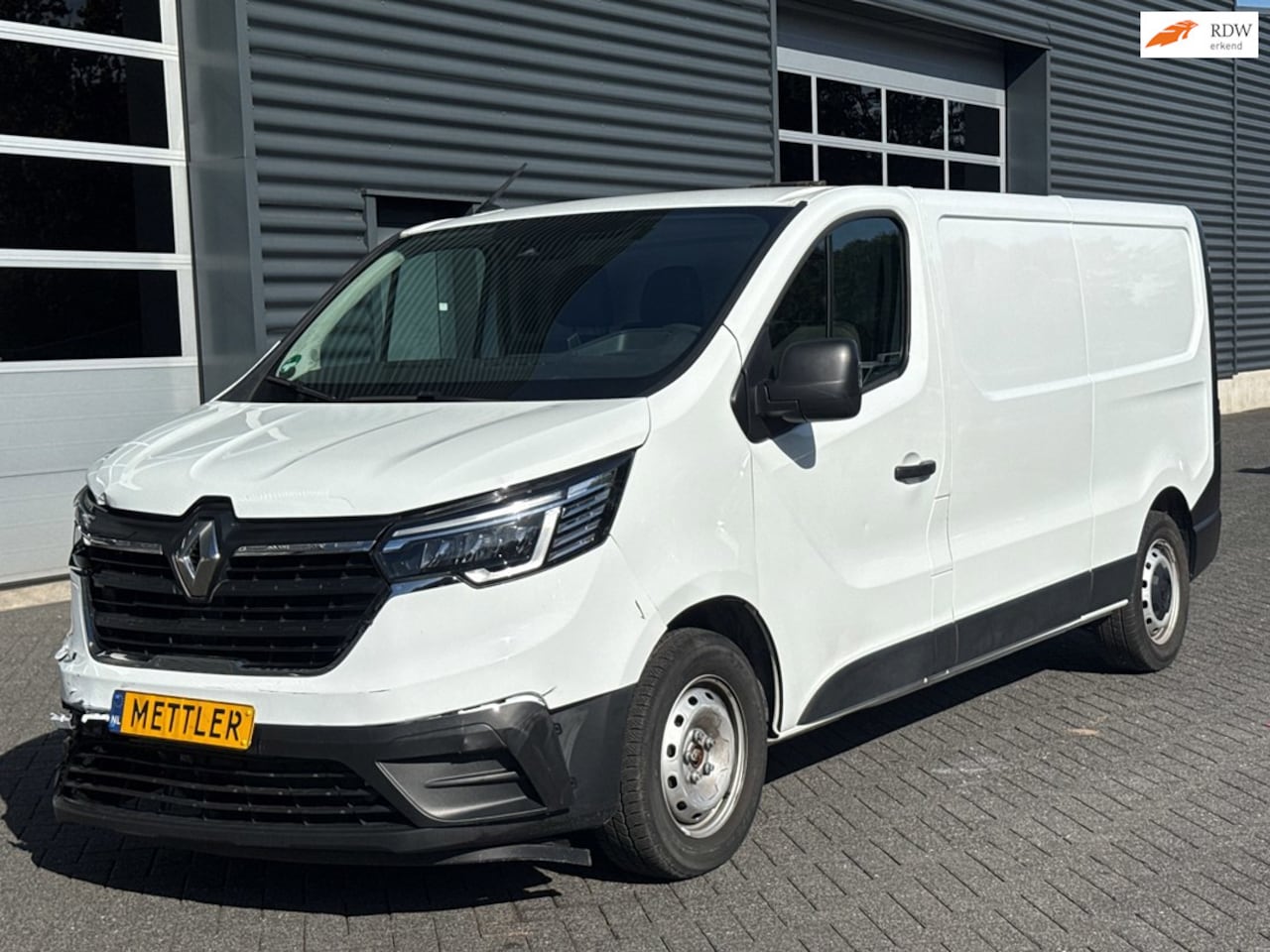 Renault Trafic - 2.0 dCi 130 T30 L2H1 Work Edition | Camera | Navigatie - AutoWereld.nl
