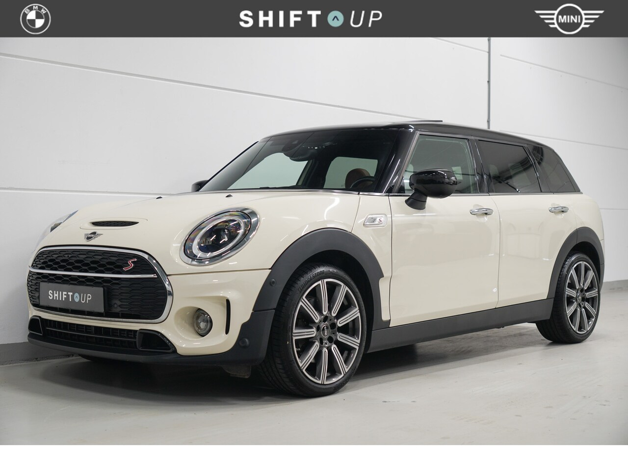 MINI Clubman - 2.0 Cooper S Panoramadak | Chester Leder | CarPlay - AutoWereld.nl