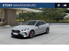 BMW 2-serie Gran Coupé - 220 M Sport Automaat / Panoramadak / Sportstoelen / Achteruitrijcamera / M Adaptief onders