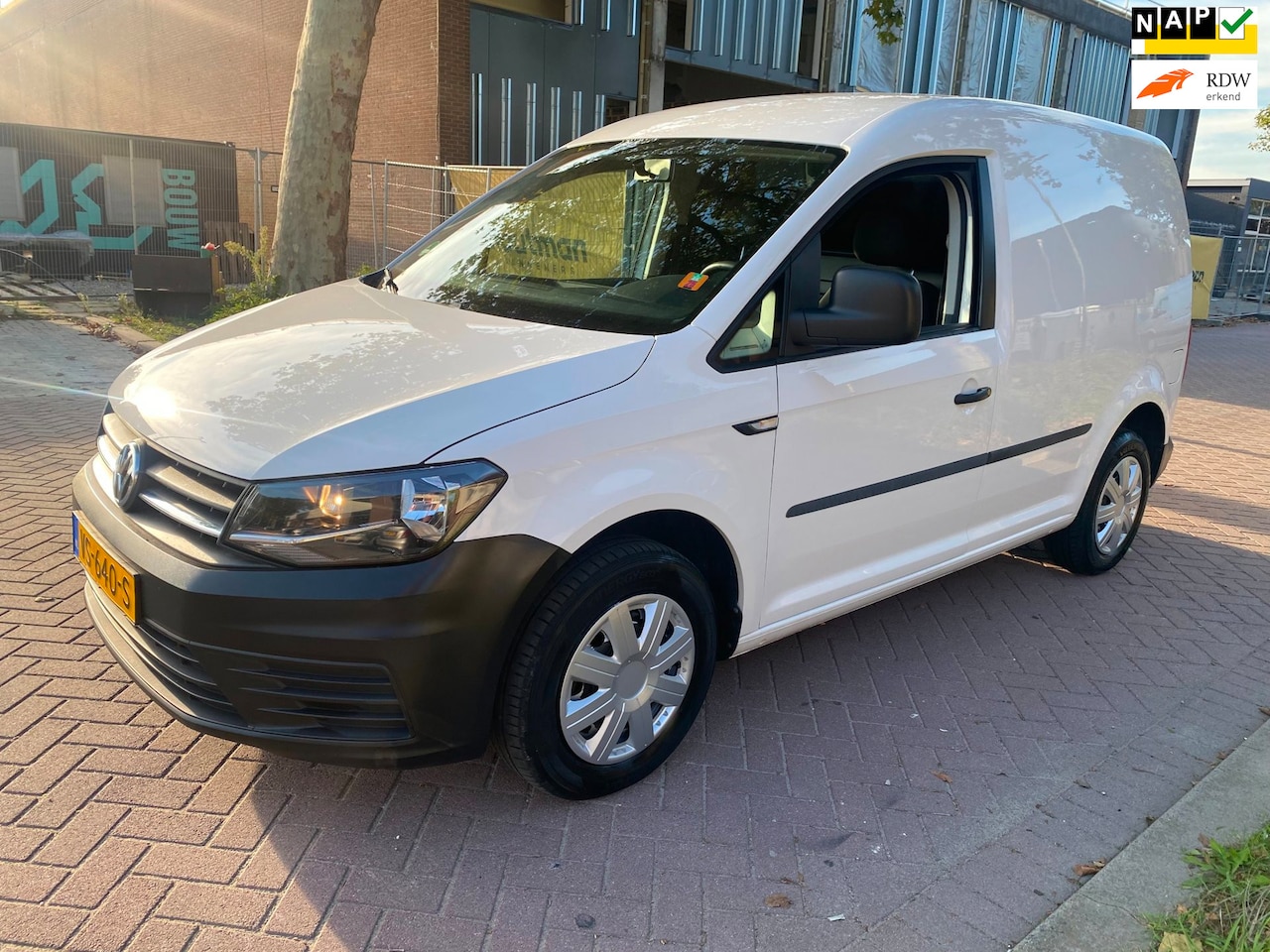 Volkswagen Caddy - 2.0 TDI L1H1 BMT Trendline/164.547 KM NAP / EURO6/ AIRCO / CRUISE CONTROL / CLIMA/ NETTE A - AutoWereld.nl