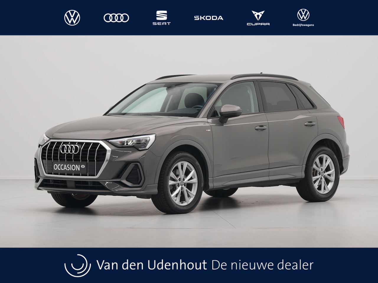 Audi Q3 - 35 TFSI 150pk Edition S line S-Tronic Navigatie | Digital Cockpit | PDC | Dodehoek sensore - AutoWereld.nl