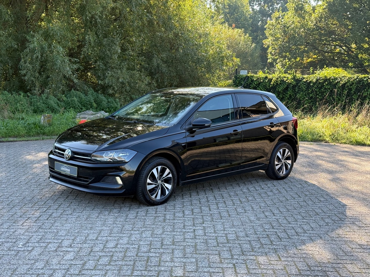 Volkswagen Polo - 1.0 TSI Highline DSG I NAVI I PDC I STOELVERW I BLUETOOTH I NWE APK - AutoWereld.nl