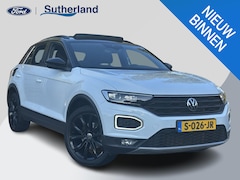 Volkswagen T-Roc - 1.5 TSI Sport | 150pk | Panoramadak | Adaptieve Cruise | Stoelverwarming | Elektrische Ach