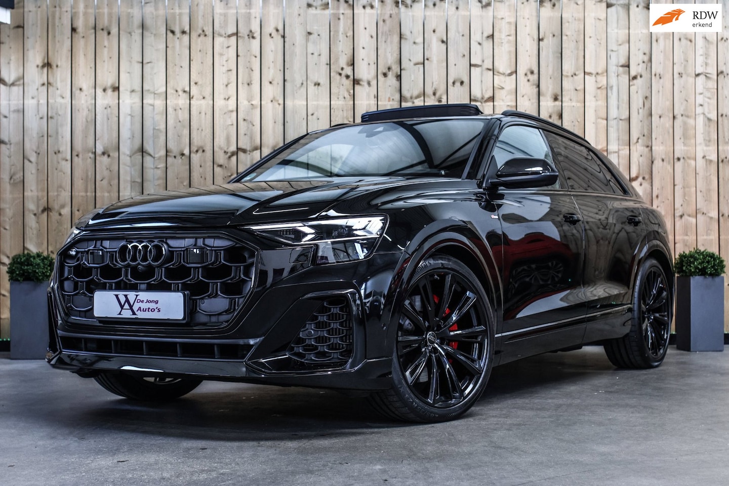 Audi Q8 - 60 TFSI e Quattro Competition *Pano*B&O Advanced*4-Wiel besturing*Soft-Close*RS-Stoelen* - AutoWereld.nl