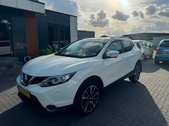 Nissan Qashqai - 1.2 Teckna Leer/Navi/Xenon 142000 km 2016