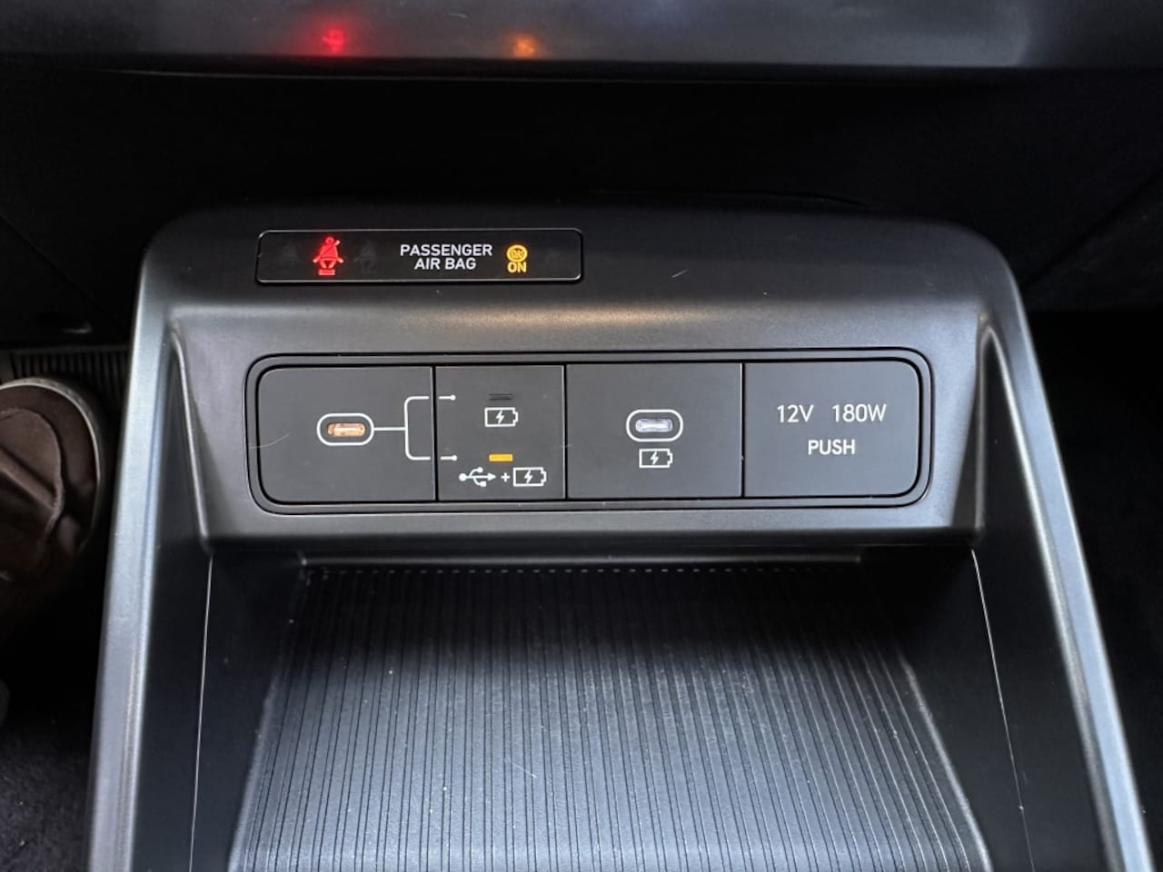Hyundai Kona - 1.6 GDI HEV Comfort*RIJKLAARPRIJS*