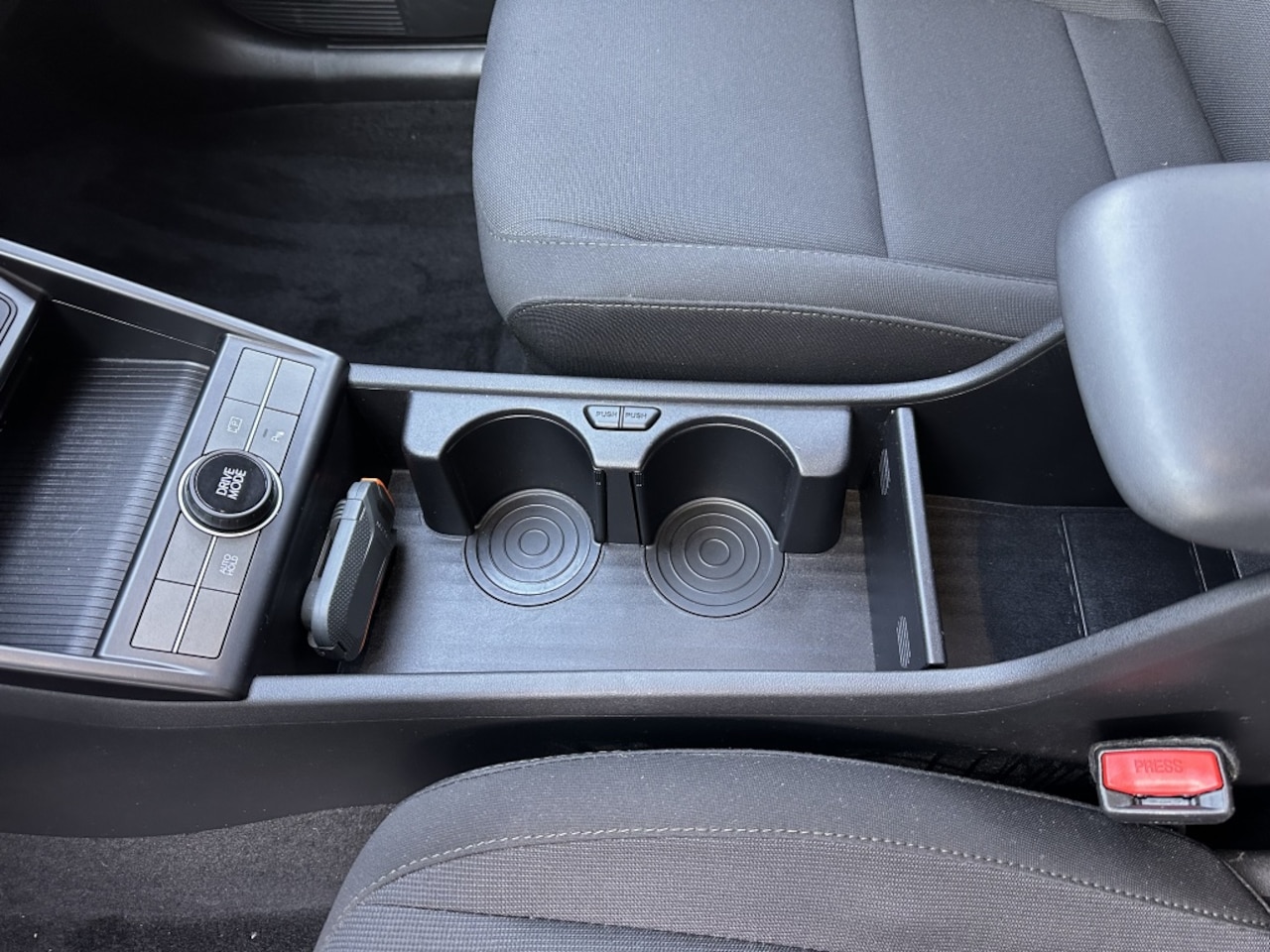 Hyundai Kona - 1.6 GDI HEV Comfort*RIJKLAARPRIJS*