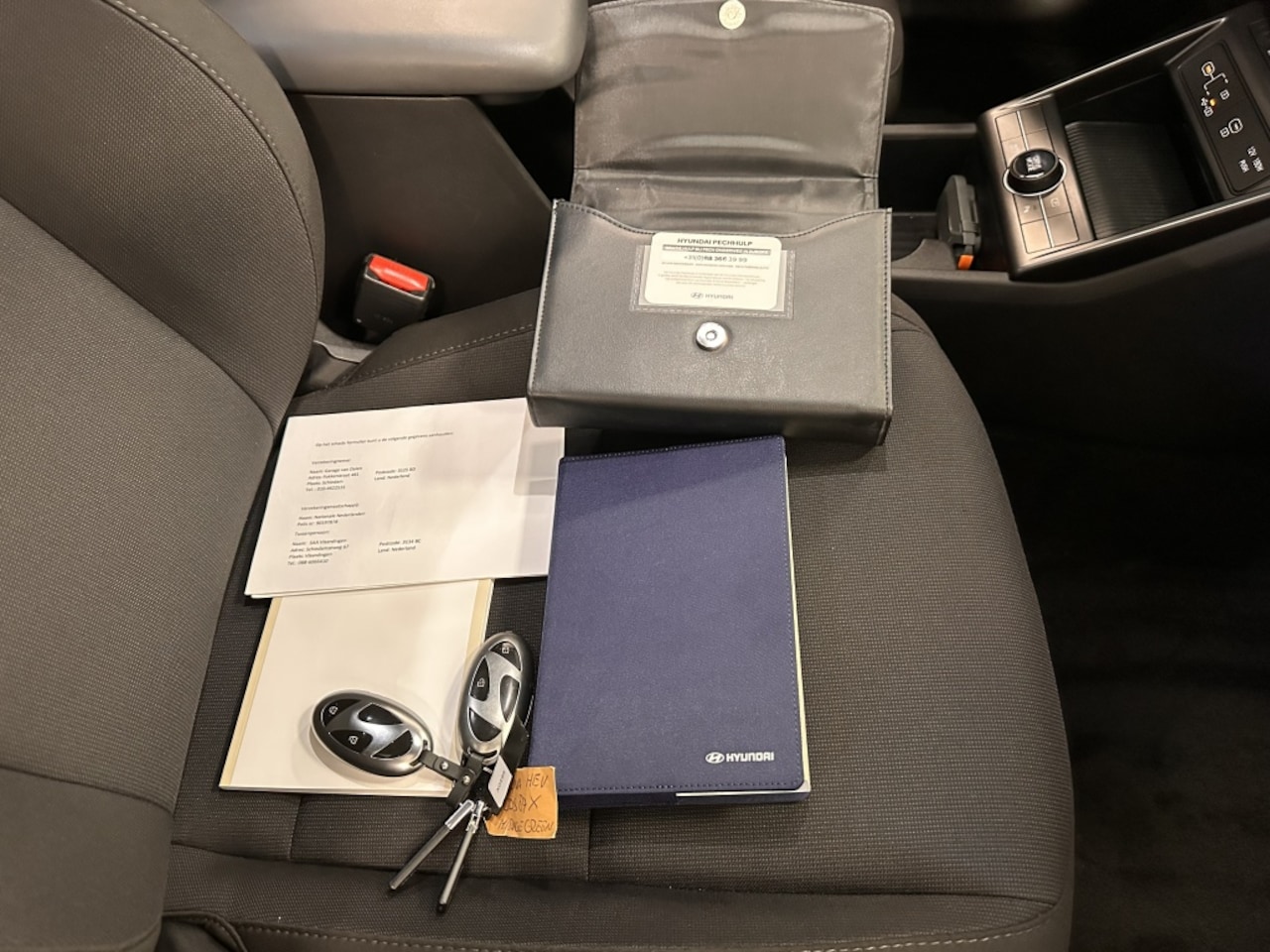 Hyundai Kona - 1.6 GDI HEV Comfort*RIJKLAARPRIJS*