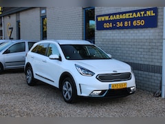 Kia Niro - 1.6 GDi PHEV DynamicLine Trekhaak Clima Navi Stoel- stuurverwarming