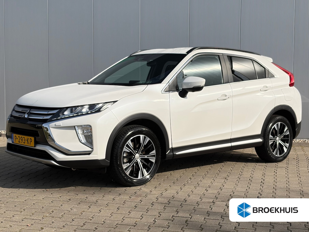 Mitsubishi Eclipse Cross - 1.5 DI-T Intense | Trekhaak 1600kg geremd | Voorstoelen verwarmd | Adaptive Cruise Control - AutoWereld.nl