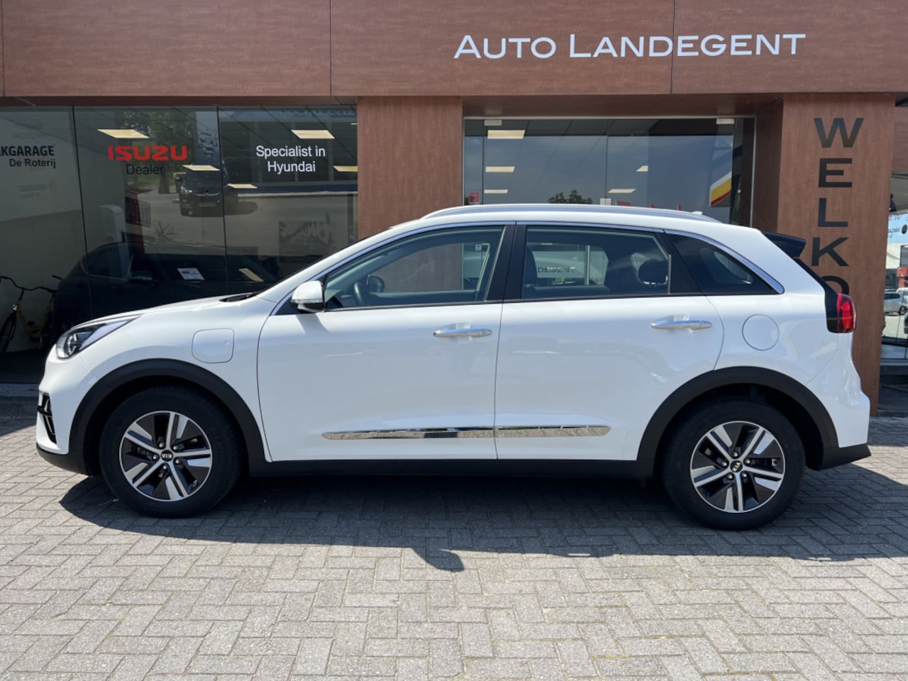 Kia Niro - 1.6 GDi PHEV DynamicLine | Apple/ Android carplay | Stoel/ stuur verwarming | Adaptieve cr - AutoWereld.nl