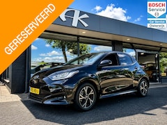 Toyota Yaris - 1.5 Hybrid 115 Business Plus