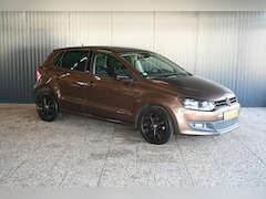 Volkswagen Polo - 1.4-16V Highline