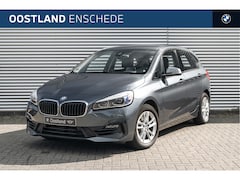 BMW 2-serie Active Tourer - 218i High Executive Automaat / Sportstoelen / Achteruitrijcamera / LED / Head-Up / Stoelve