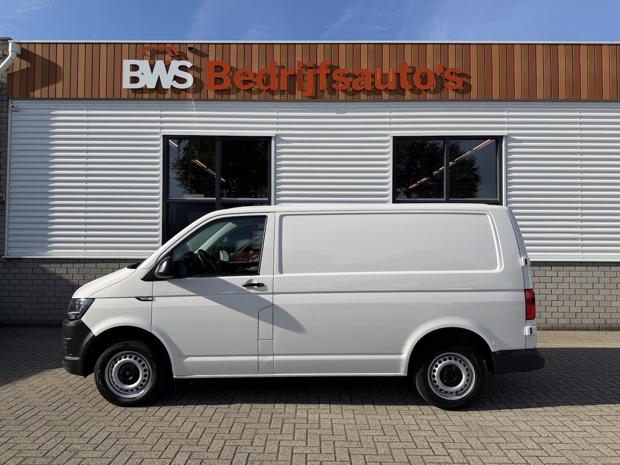 Volkswagen Transporter - 2.0 TDI 115pk L1H1 Comfortline / euro 6 / bpm vrij / vaste prijs rijklaar € 11.950 ex btw - AutoWereld.nl