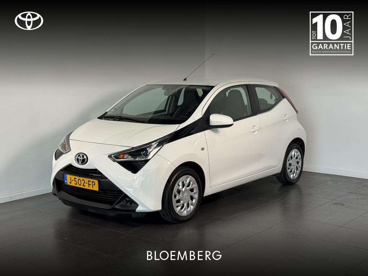 Toyota Aygo - 1.0 VVT-i x-play | CarPlay | Achteruitrijcamera | - AutoWereld.nl
