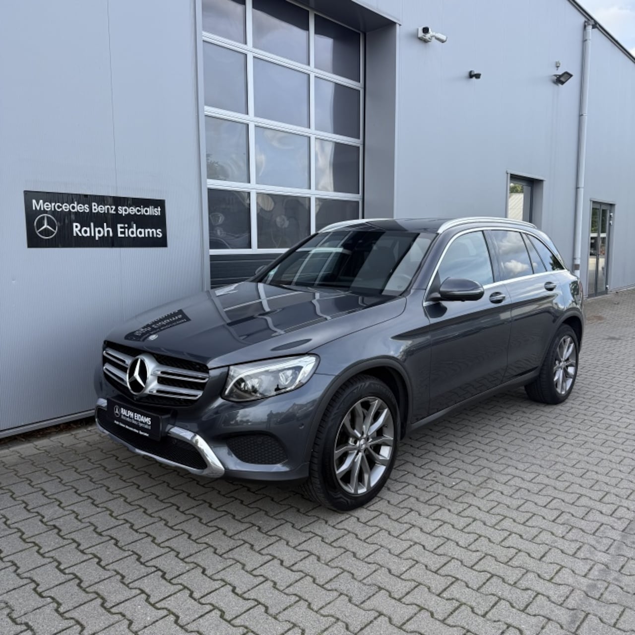 Mercedes-Benz GLC-klasse - *CAMERA/STOELVERWARMING/ 250 4MATIC - AutoWereld.nl