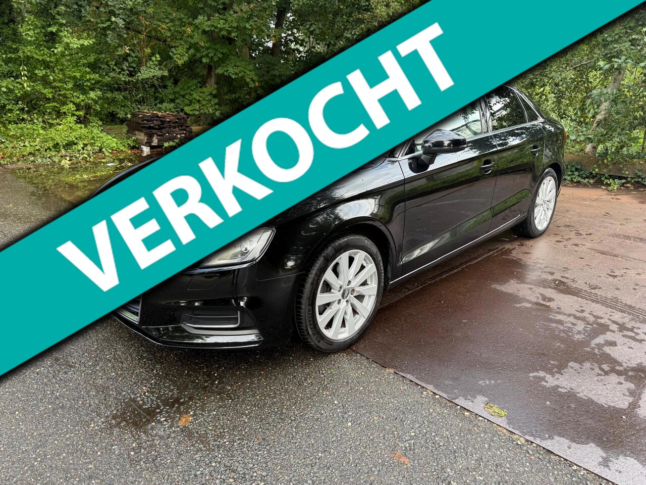 Audi A3 Limousine - 1.5 TFSI CoD Design Leer/stof 6-Bak Carplay lmv ww-glas enz - AutoWereld.nl