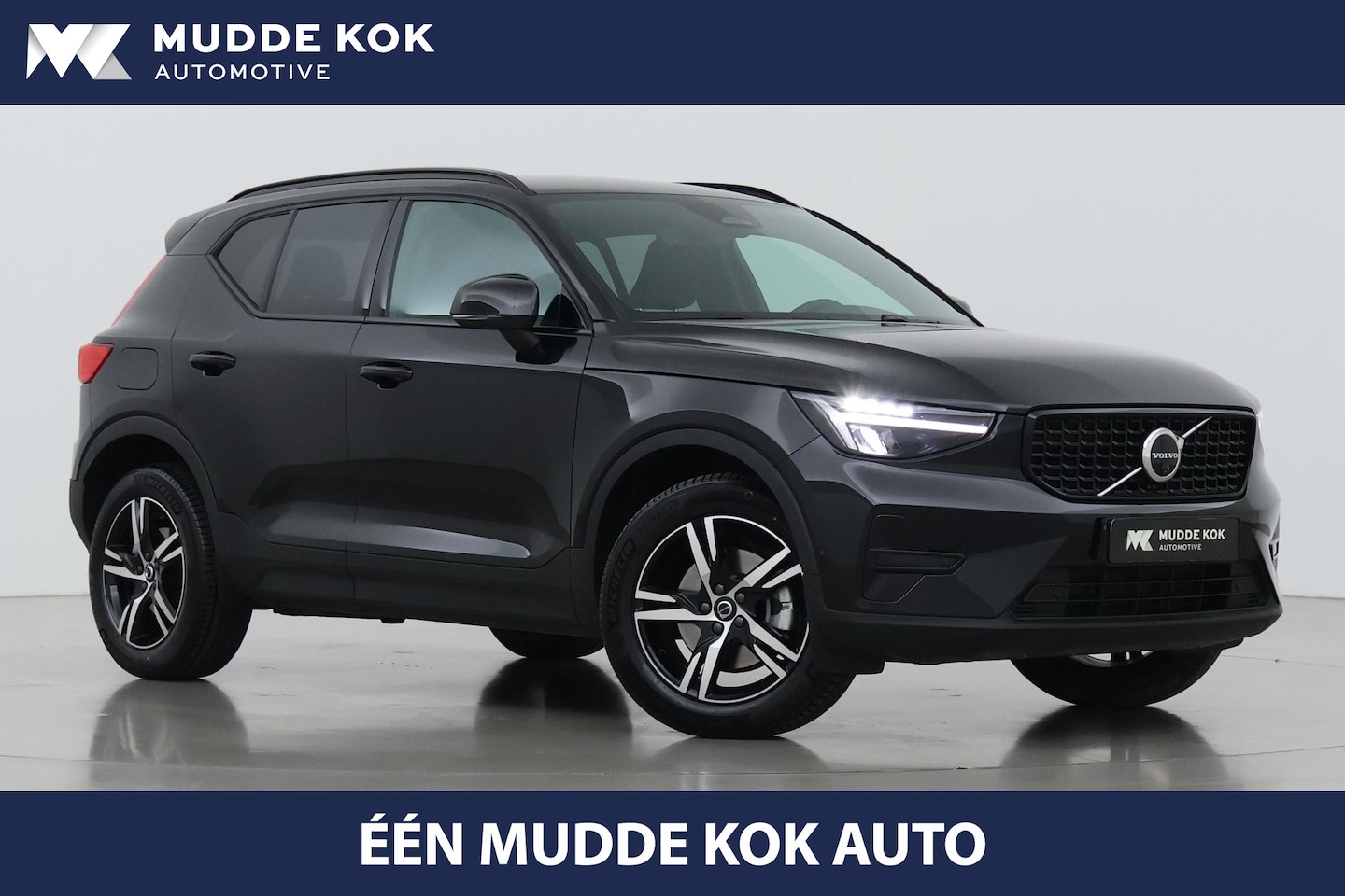 Volvo XC40 - 2.0 B3 Plus Dark | Harman/Kardon | ACC | 360° Camera | Memory | Keyless | Stoel+Stuurverwa - AutoWereld.nl