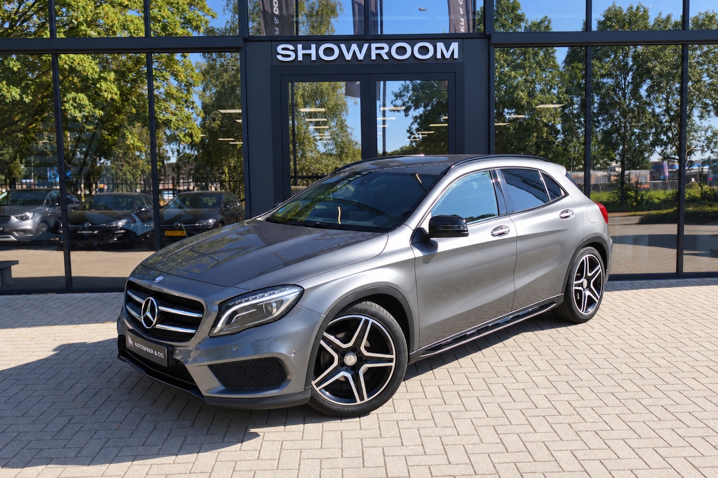 Mercedes-Benz GLA-Klasse - 180 Prestige CAM AMG' - AutoWereld.nl
