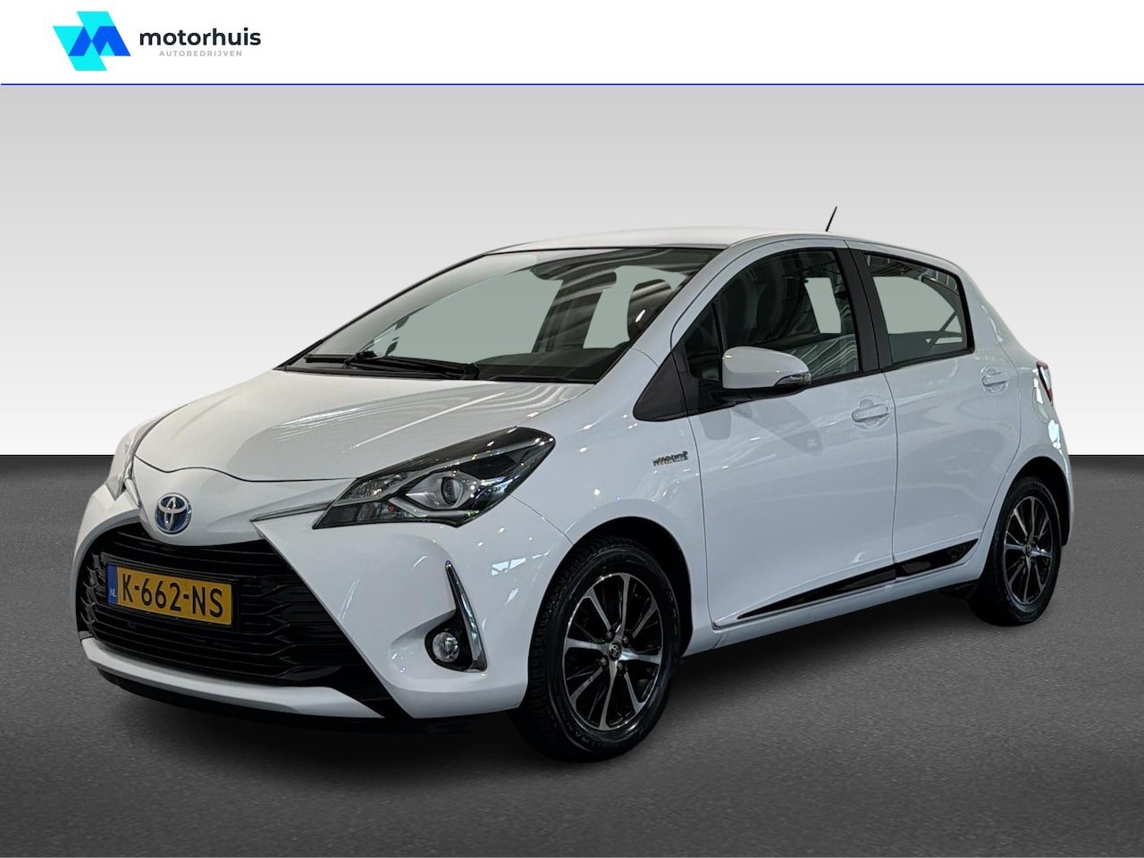 Toyota Yaris - 1.5 Hybrid Design Sport 2018 - AutoWereld.nl