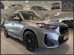 BMW X1 - xDrive30e M sport, Individual Frozen Grey, Pano, HUD, H&K, 360cam