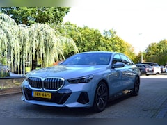 BMW 5-serie - 530E M SPORT - Harman Kardon - Stoelventilatie