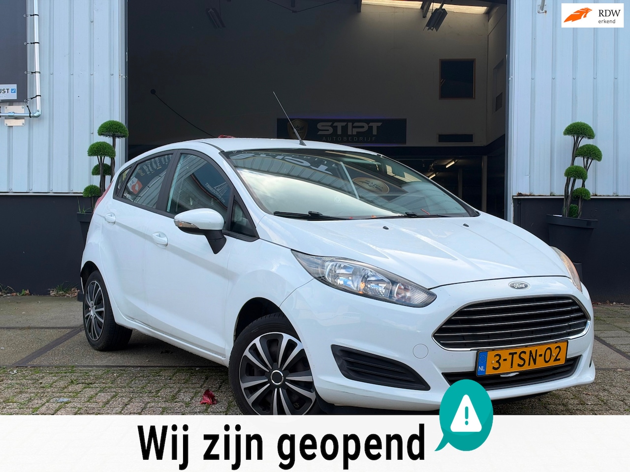 Ford Fiesta - 1.0 | Style | Nap | APK | NL | Carplay | 5 drs | Boekjes | - AutoWereld.nl