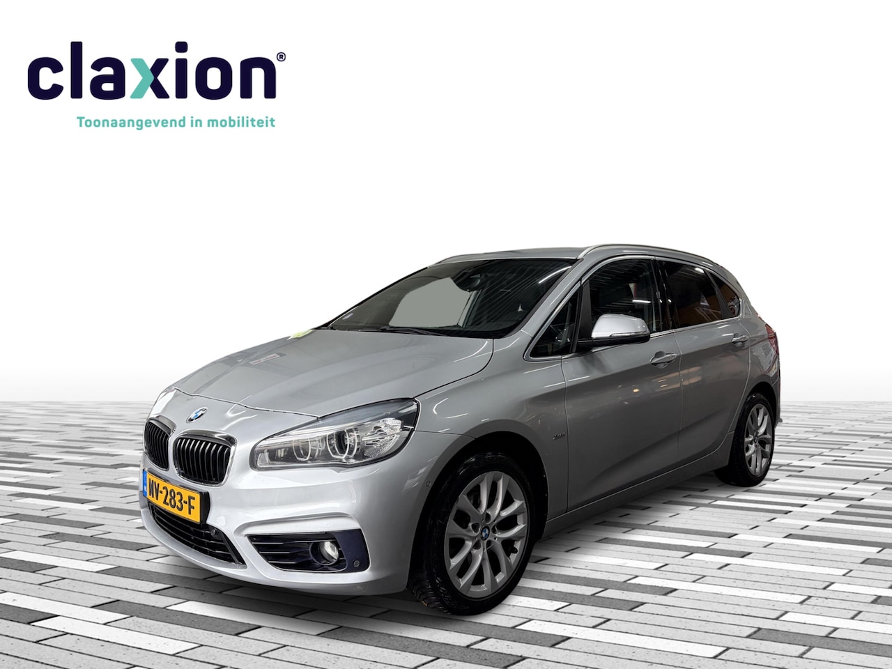 BMW 2-serie Active Tourer - 218i Trekhaak / Navi / Sportstoel - AutoWereld.nl