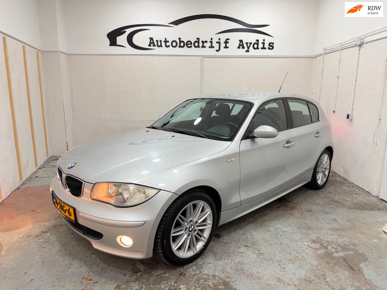 BMW 1-serie - 118i Executive Airco EL Ramen Aux 90DKM - AutoWereld.nl