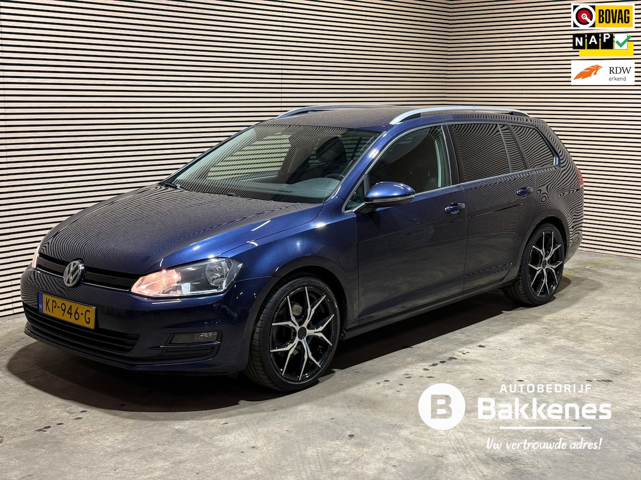 Volkswagen Golf Variant - 1.0 TSI Connected | Carplay | Camera | Trekhaak - AutoWereld.nl