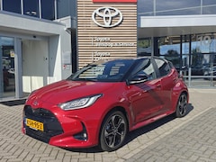 Toyota Yaris - 1.5 Hybrid 130 Executive NIEUW DIRECT LEVERBAAR STOEL/STUURVERW 17'' LM-VELGEN PARK-SENSOR