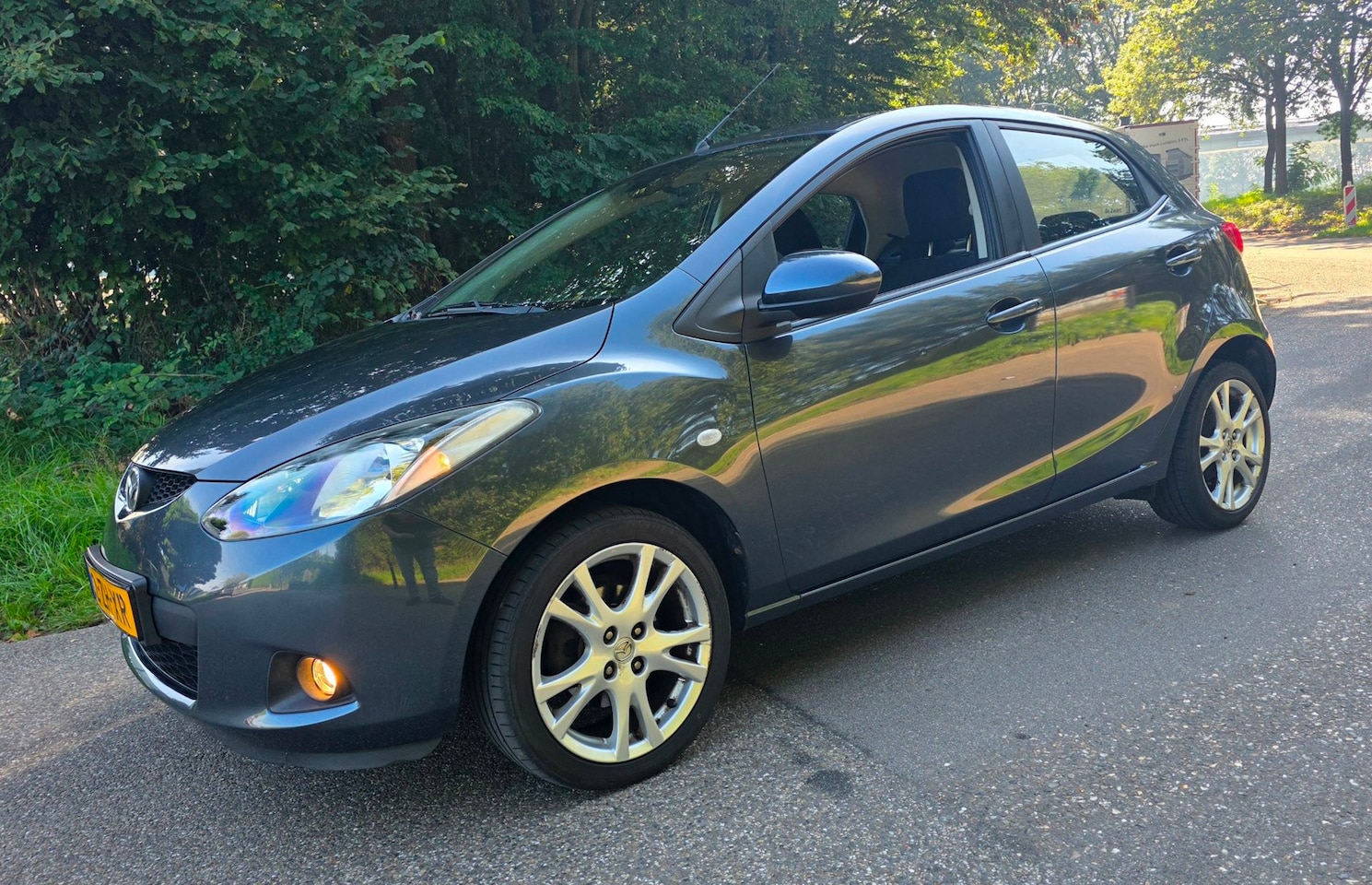 Mazda 2 - 1.3hp S-VT Executive - NL Auto - 5 Deurs - Airco - - AutoWereld.nl