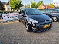 Hyundai i10 - 1.0i i-Motion Premium