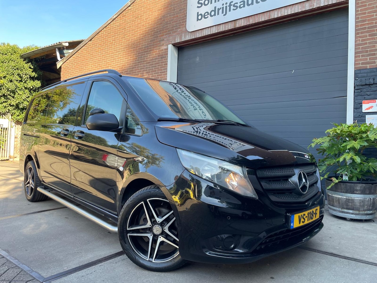 Mercedes-Benz Vito - 114 CDI Lang Automaat PDC Klima LM velgen - AutoWereld.nl